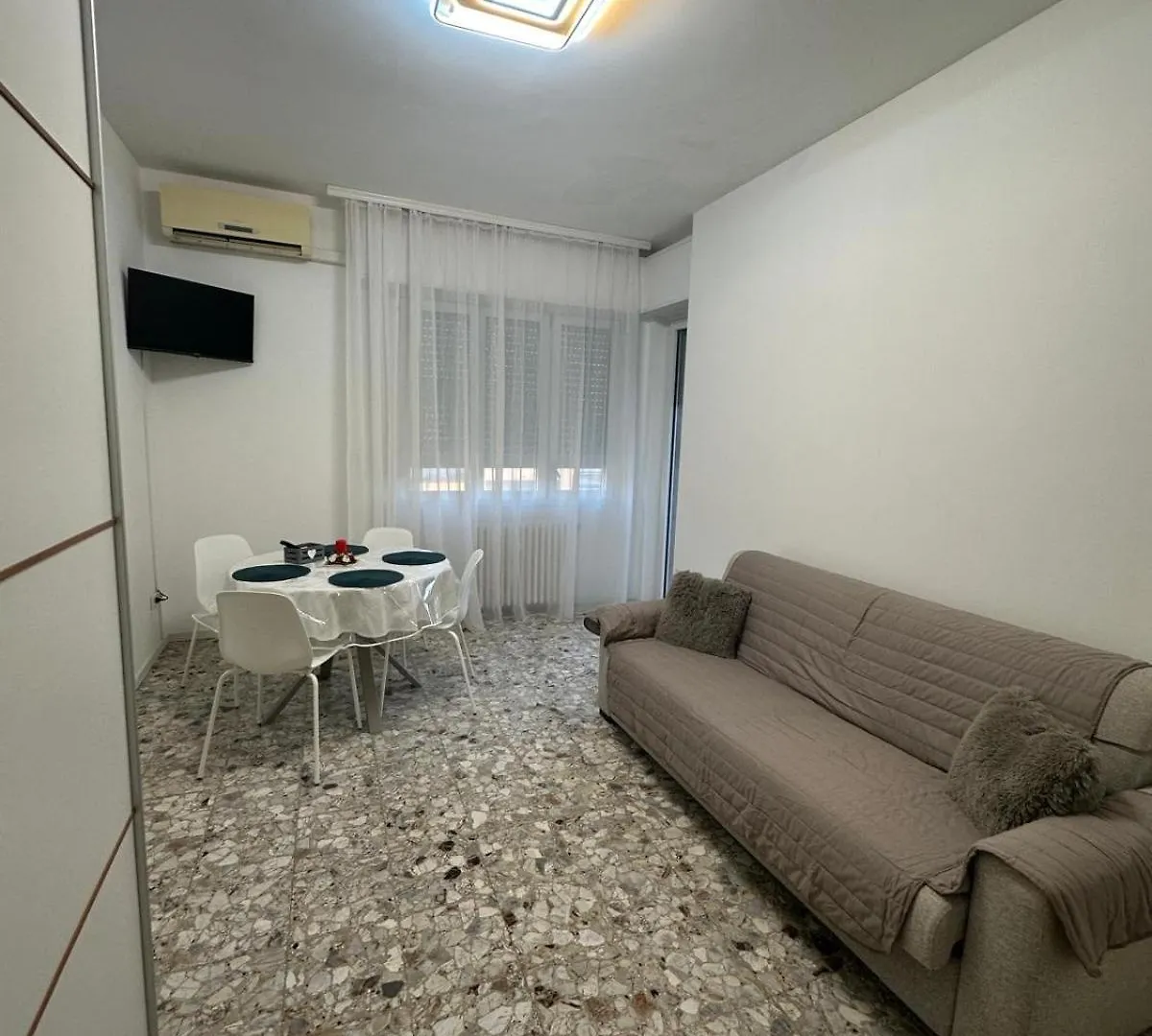 Nantu & Milano Apartman 0*,  Olaszország